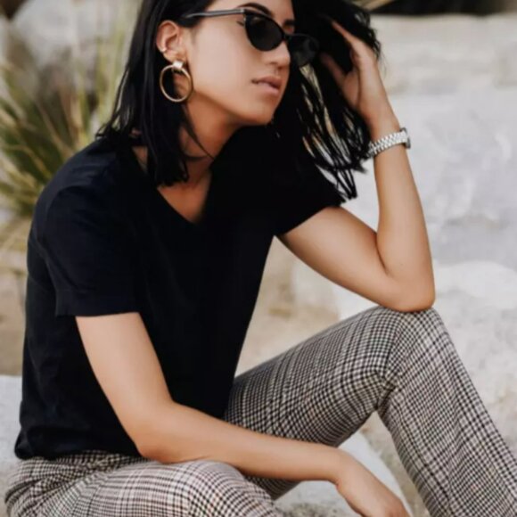 OLIVER PEOPLES ROSLLA 55mm SUN in Grey Gradient MSRP$492 GLAMOROUS STYLE main image 5